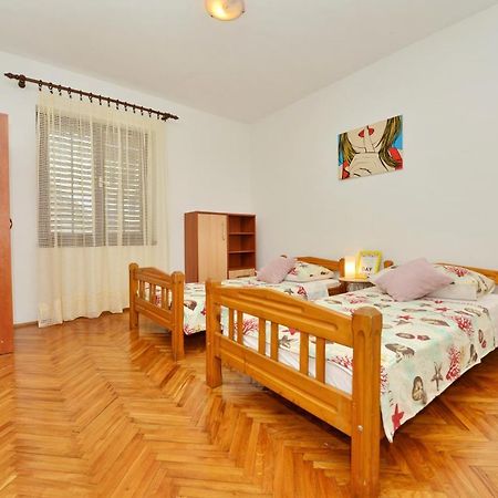 Apartment Zara Esterno foto