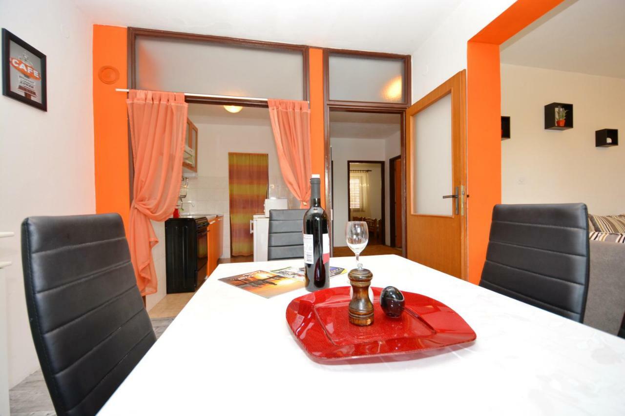 Apartment Zara Esterno foto