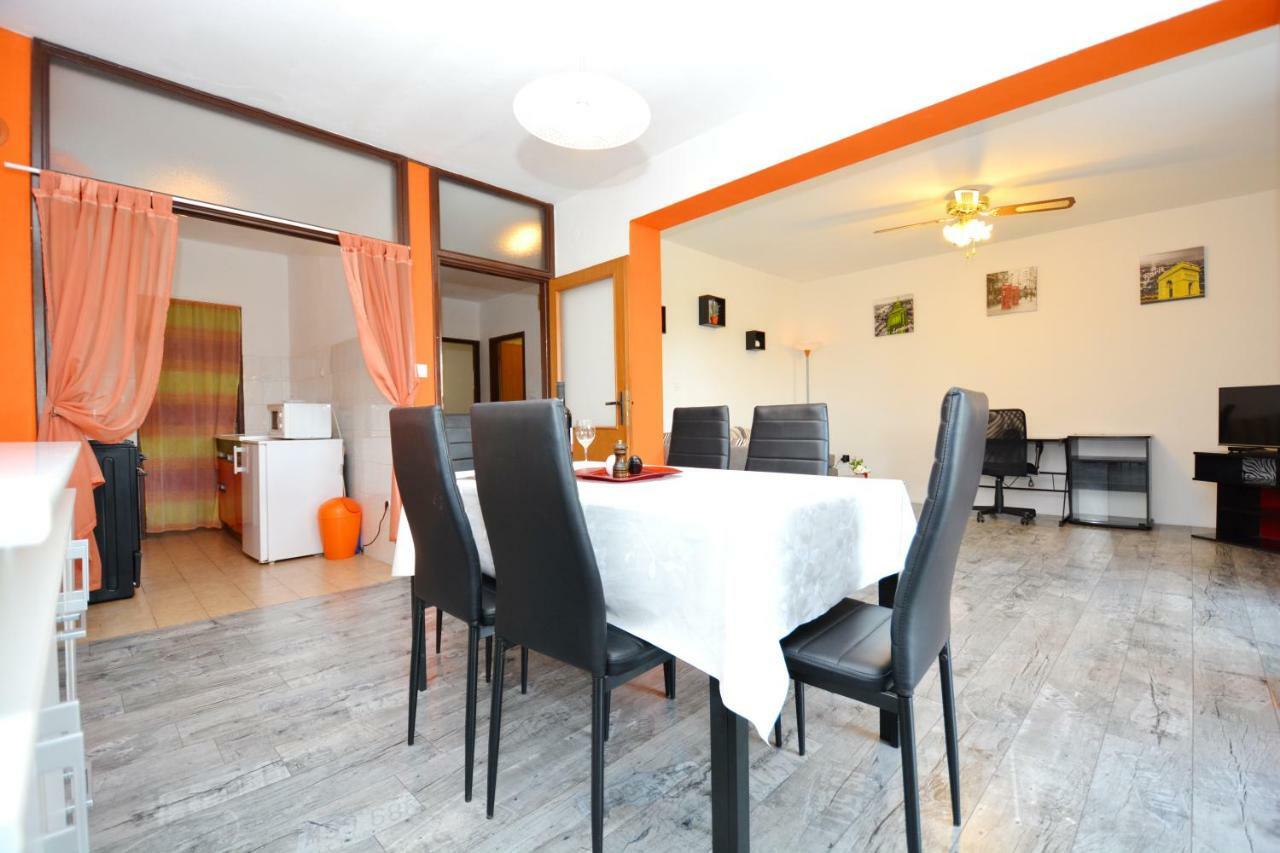 Apartment Zara Esterno foto